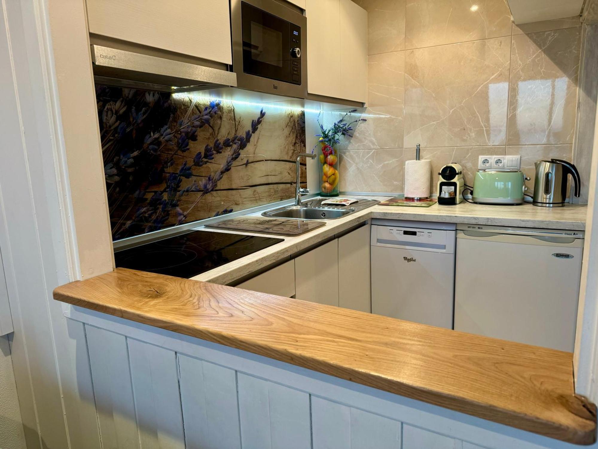 Magnifique Appartement En Front De Mer, Caneylles Росас Экстерьер фото