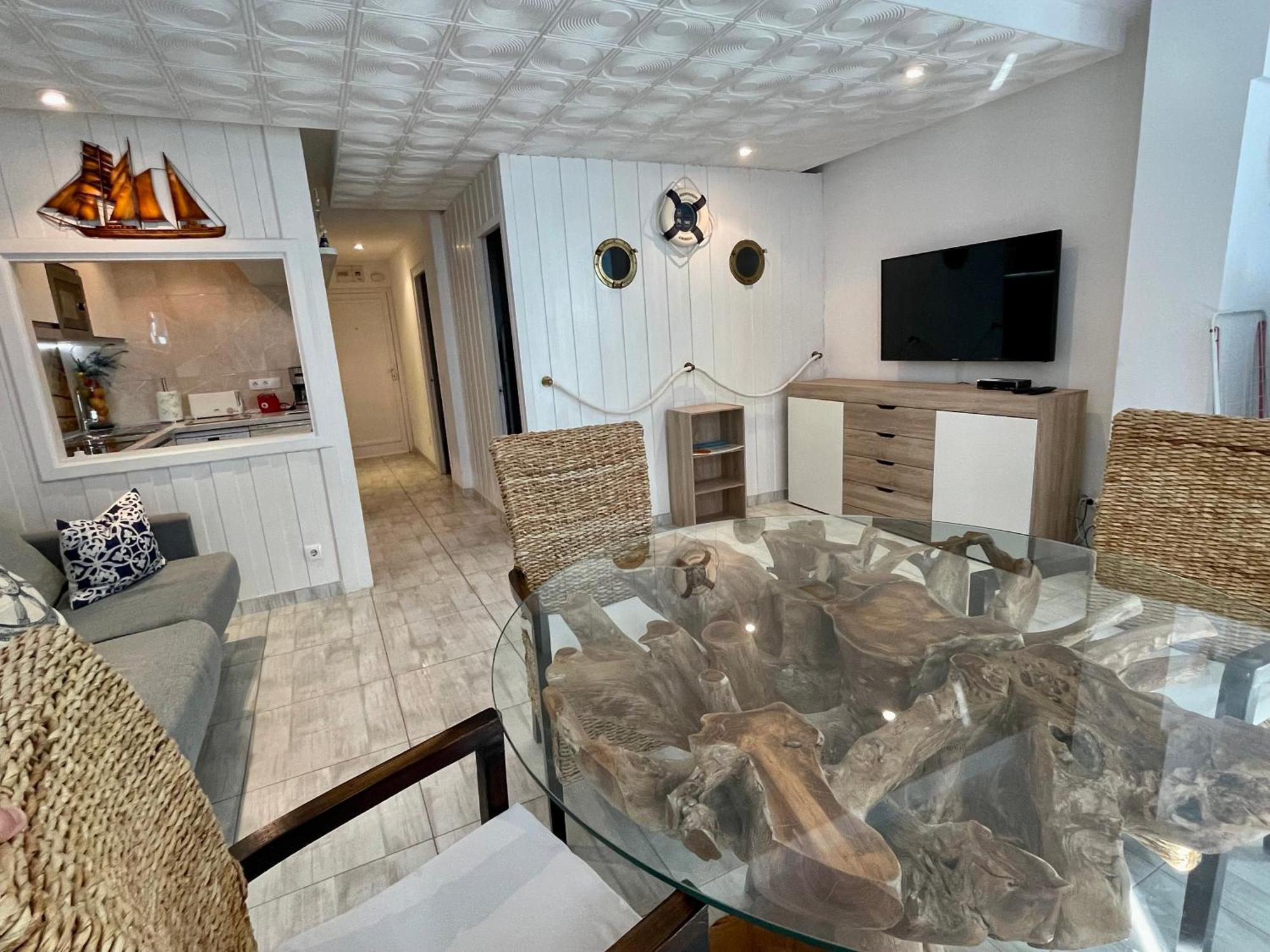 Magnifique Appartement En Front De Mer, Caneylles Росас Экстерьер фото