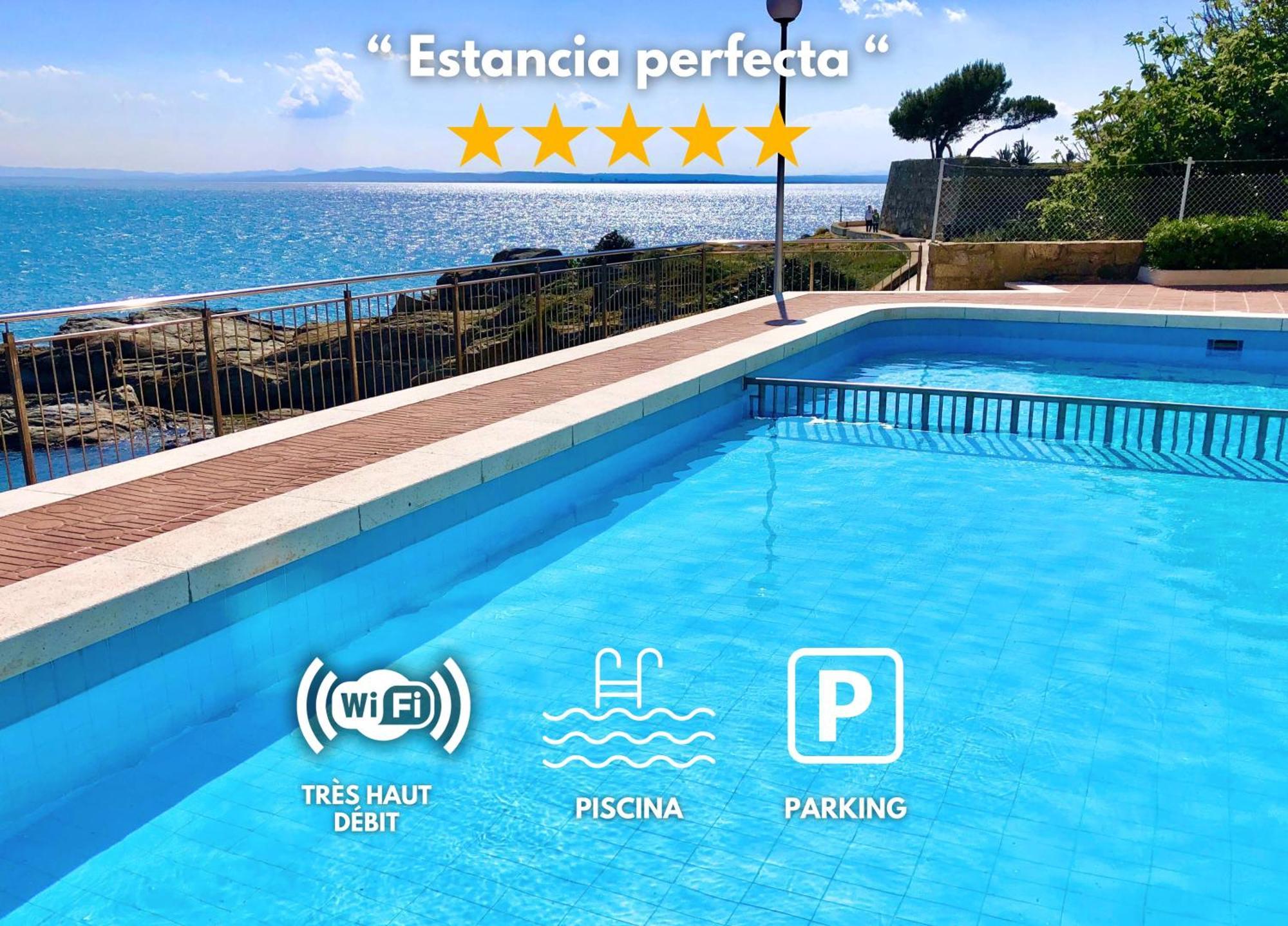 Magnifique Appartement En Front De Mer, Caneylles Росас Экстерьер фото